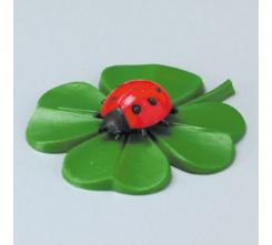 Kleeblatt mit Käfer 33mm / 5 Stück 